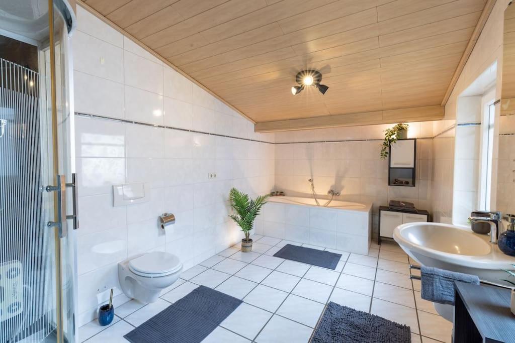 Lava-Lodge Rieden  Екстер'єр фото